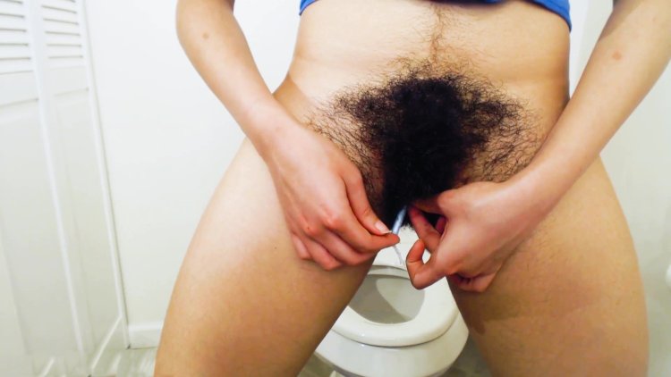 Mature hairy extreme