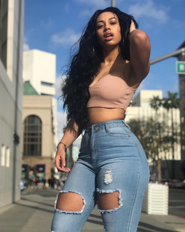 Nicole Caroline Ice Cube buy in Moscow