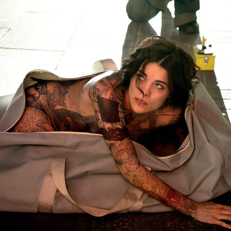 Jamie Alexander at the premiere of Thor 2