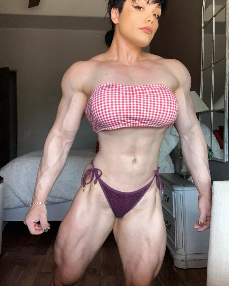 Natalya Kovaleva IFBB