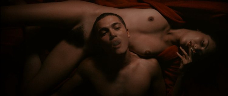 Aomi Muyock, Klara Kristin - Love - 1080p