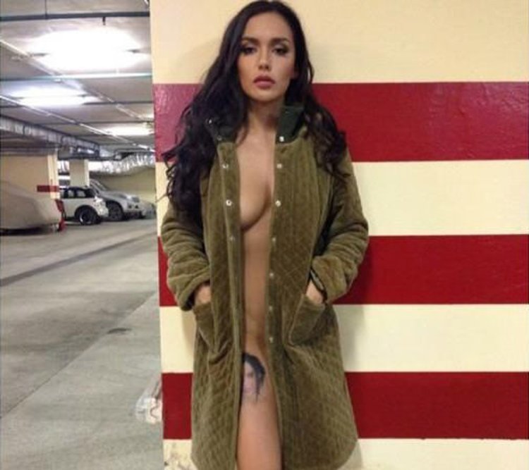 Olga Seryabkina naked without panties