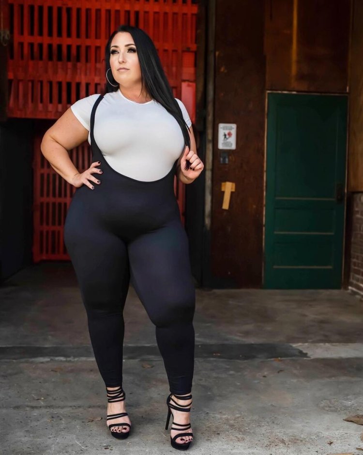 Amber Nova Alison Rock