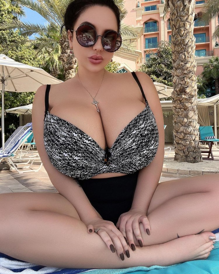 Anastasia Berthier 18