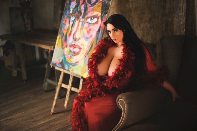 Anastasia berthier artdikaya plums