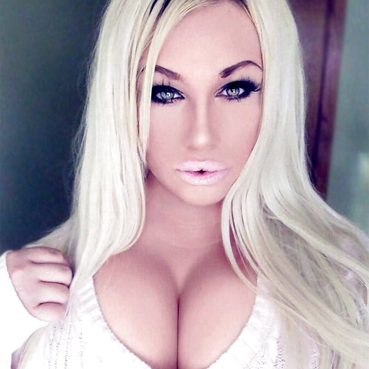 Black Bimbo Brittani