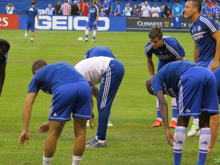 Eden Azar from the back