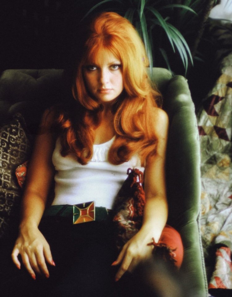 Anneka di Lorenzo, Penthouse Potm September 1973. Poty