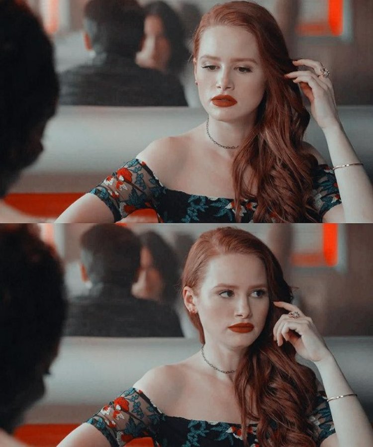 Madelin Petsh in winter selfie