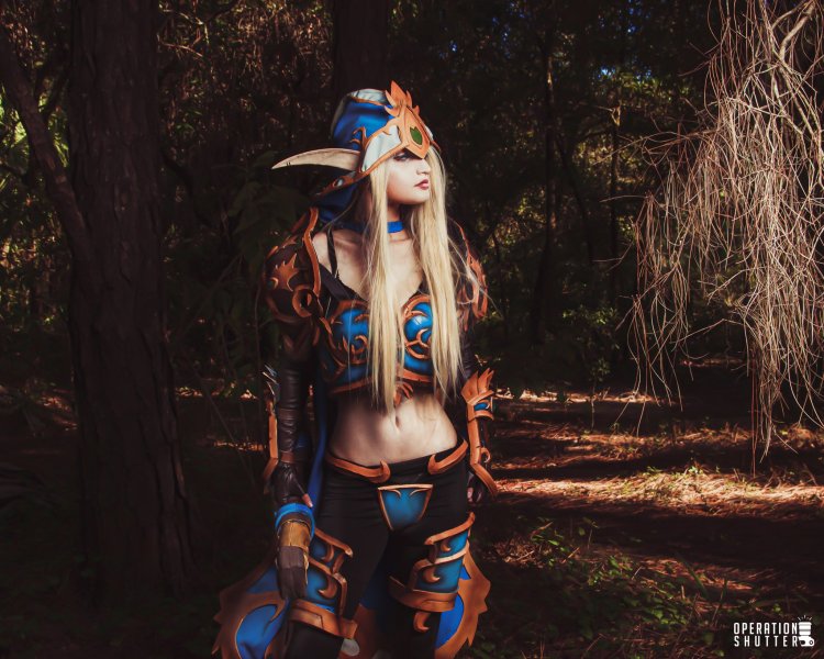 Sophie Loren in stockings