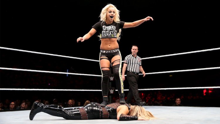 Louise Morgan Plus Saiz