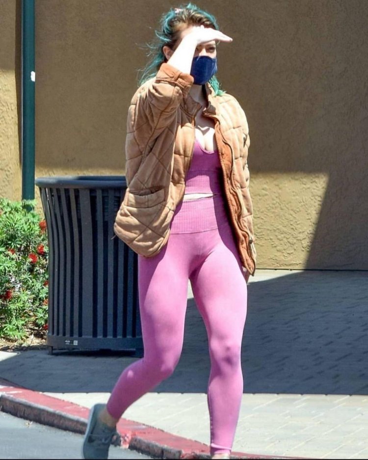 Hilary Duff in shorts