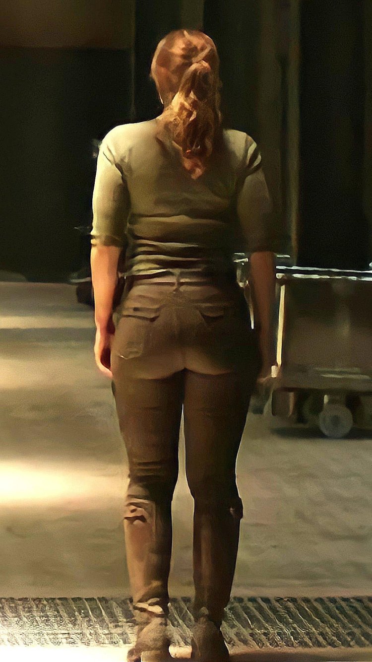 Bryce Dallas Howard Figure