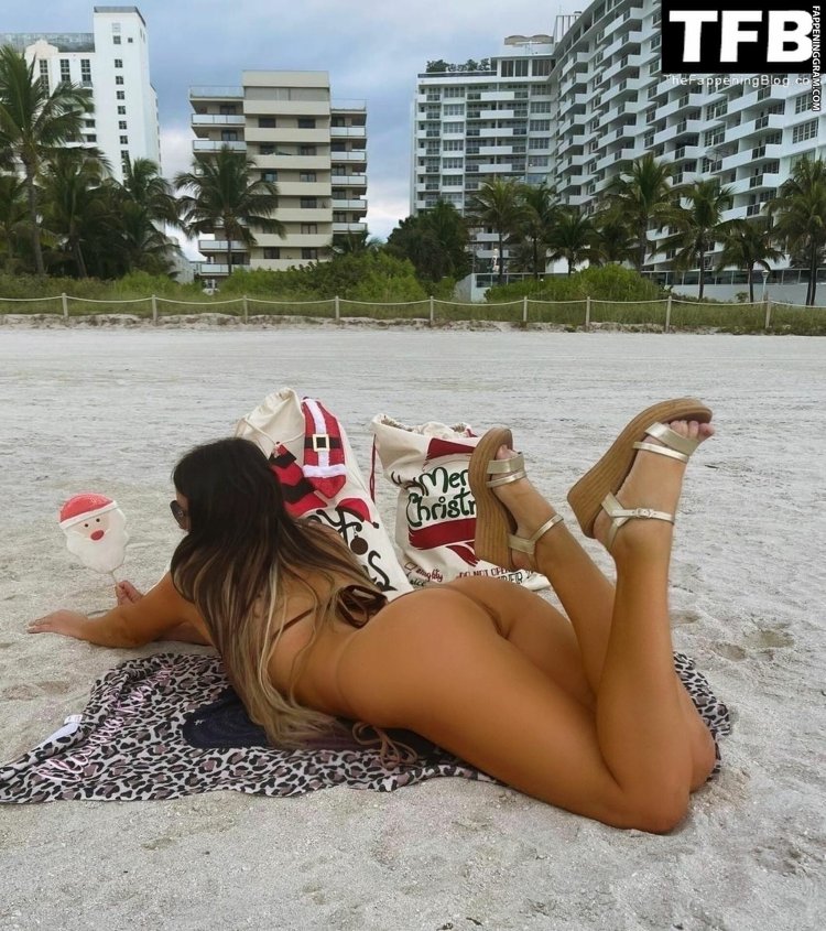 Claudia Romani Naked 18