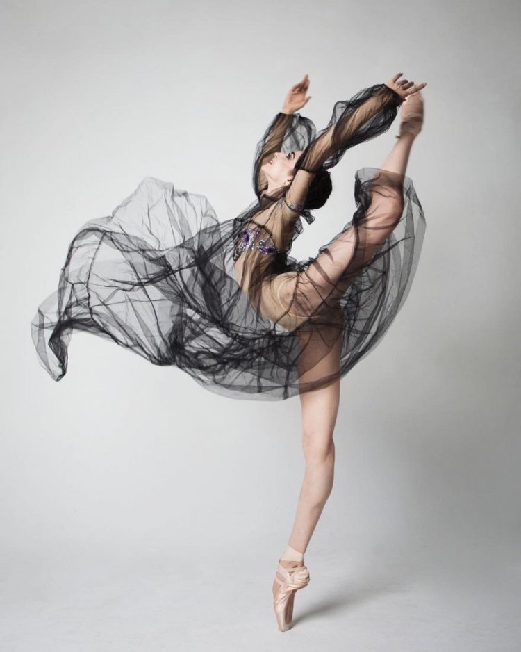 Dancer Ballerina