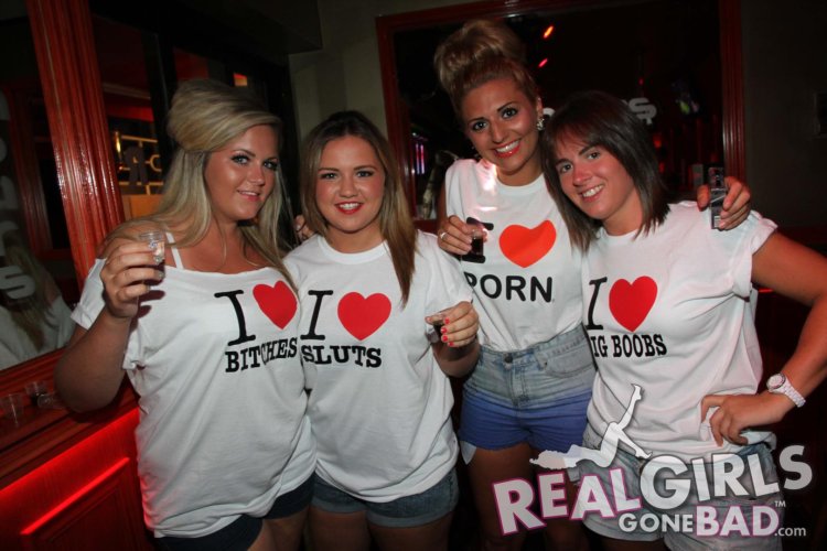 RealgirlsgoneBad model