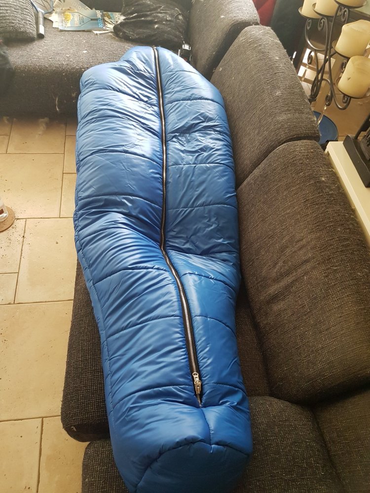 Camp Denali 1000 sleeping bag