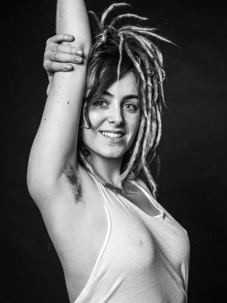 Claire Boucher Unshassed armpits