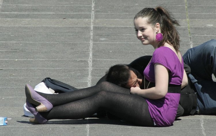 Ten tights in the frame