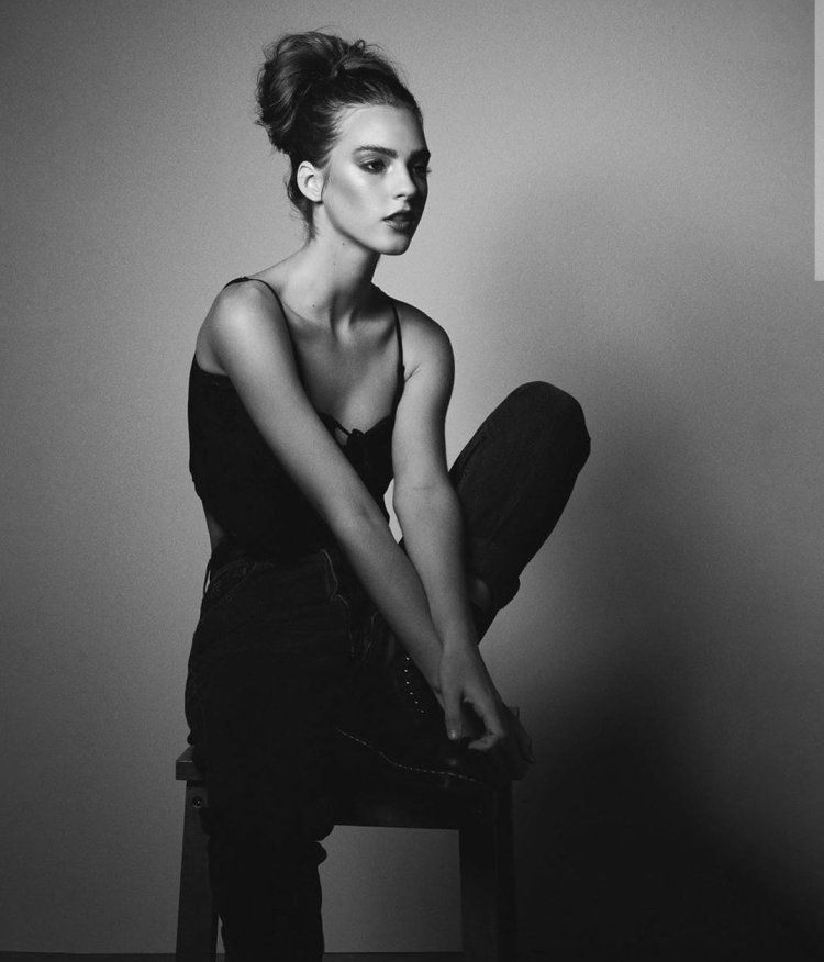 Porn actress Emily Feld Selfie