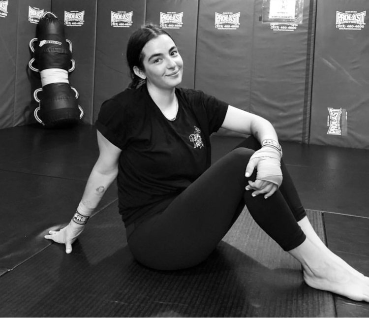 Alanna Masterson hot