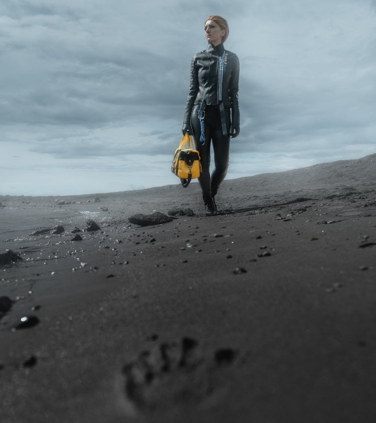 Death Stranding Mama Hot