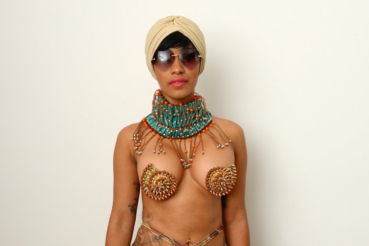 Nicky Minage Pornography