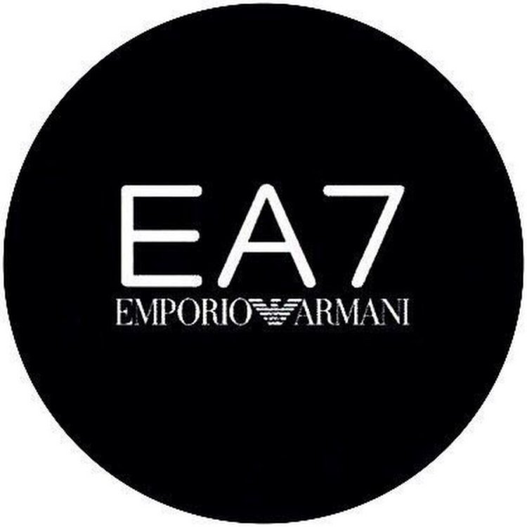 Girls Brothers at the exhibition