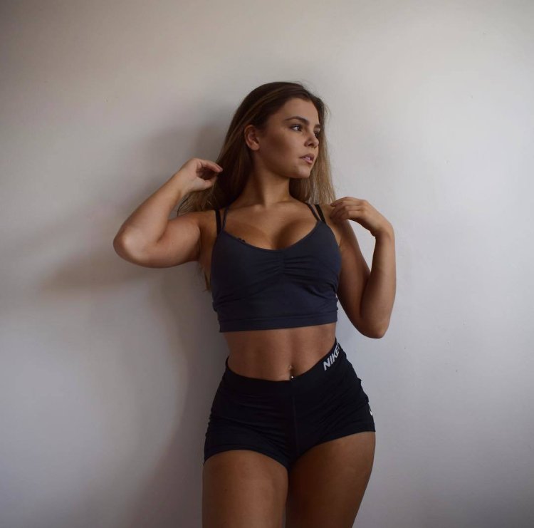 Kate Taylor Taylorkayteee