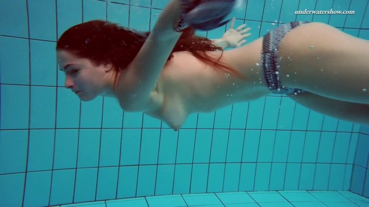 Julia Gilas in the basin naked