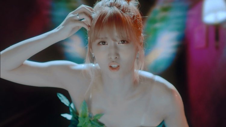 Momo Twice 2021