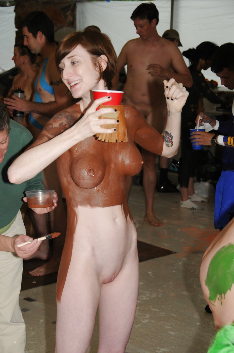 A crowd of undressed girls