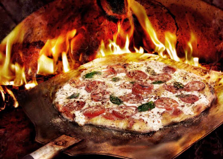 Pizza from the furnace