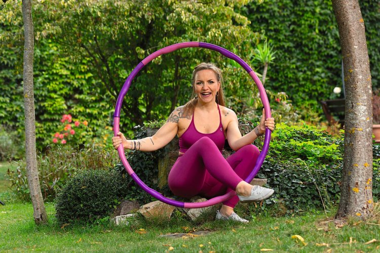 Loona Hula Hoop Album