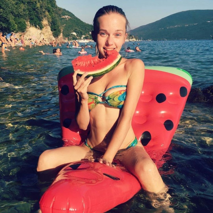 Taisiya Karpenko model in a swimsuit