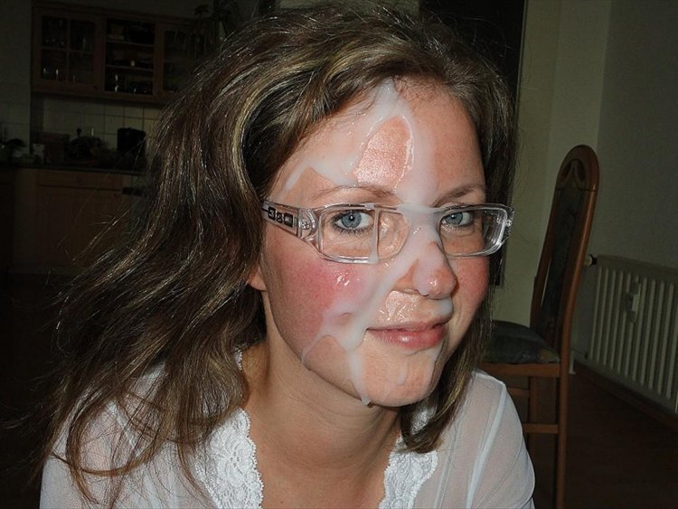 I lowered the girl on the face