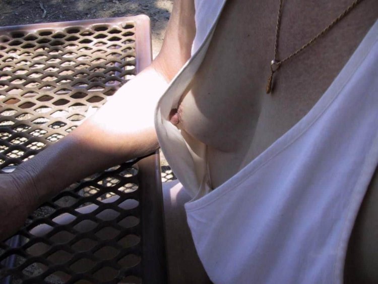 Tits Downblouse Nipple