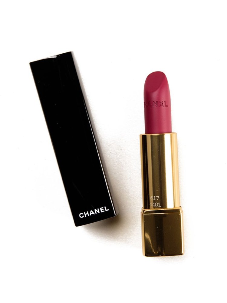 Chanel Rouge Allre Velvet Camelia 617
