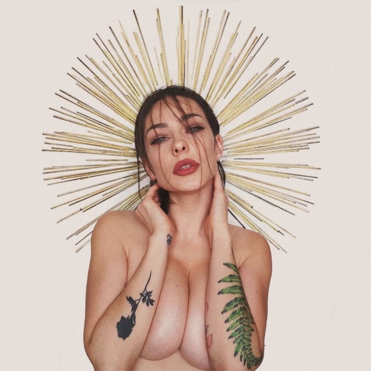 Julia Shunina (Kit Lilith, Kit Lilith2) Nude