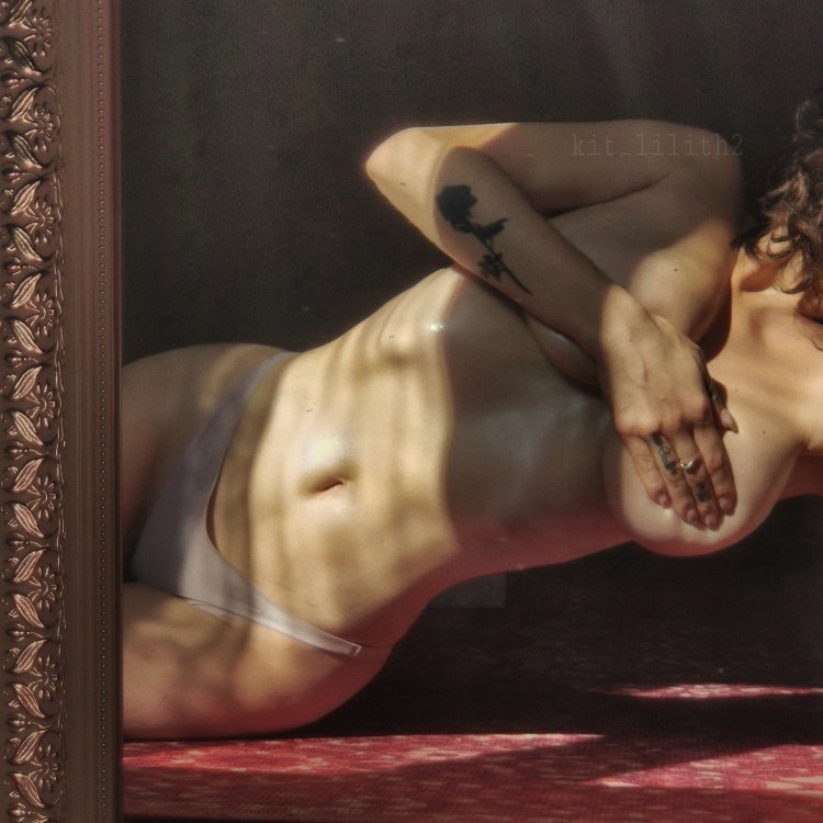 Julia Shunina (Kit Lilith, Kit Lilith2) Nude