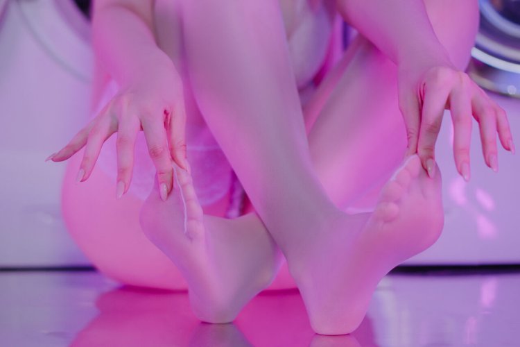 Alina Becker Ahri Cosplay