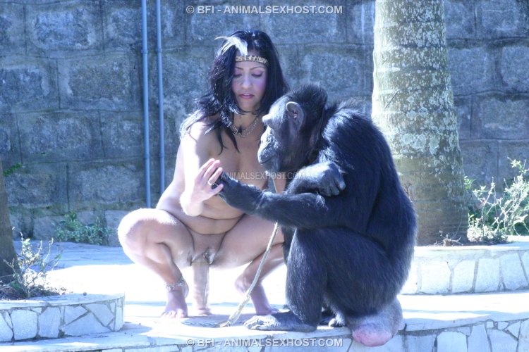 Monkeys expose girls