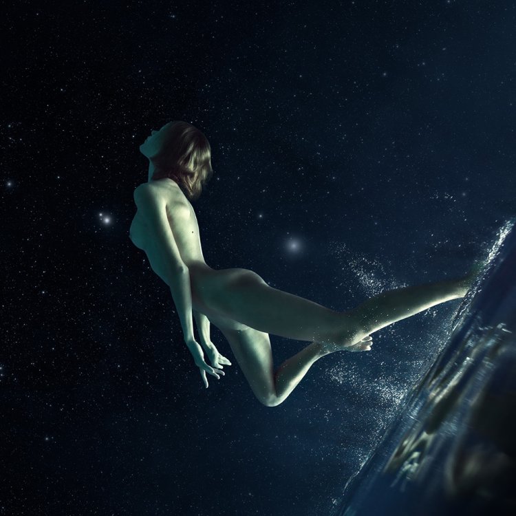 Space girls nude
