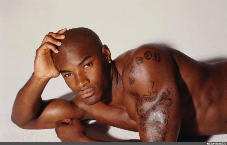 Tyson Beckford torso