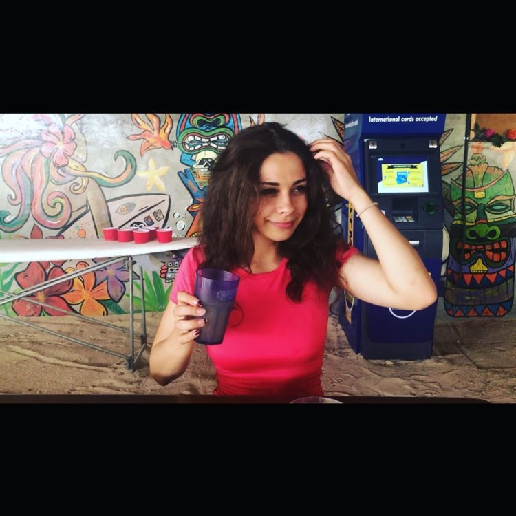 Anastasia Scholkova Lolly Lips