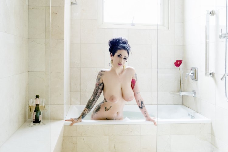 Arabella raphael Big boobs