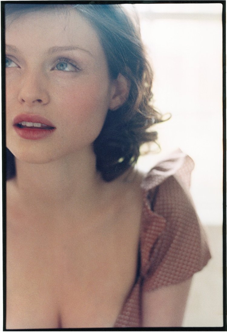 Sophie Ellis Bextor hot photos