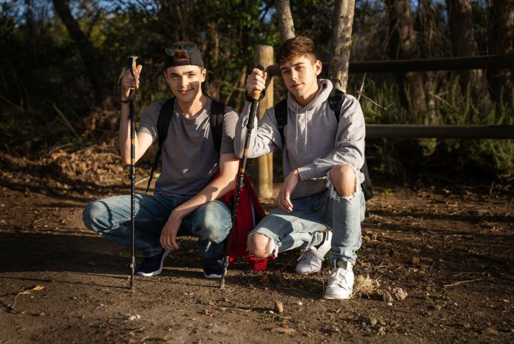 Joey Mills Troy Dean