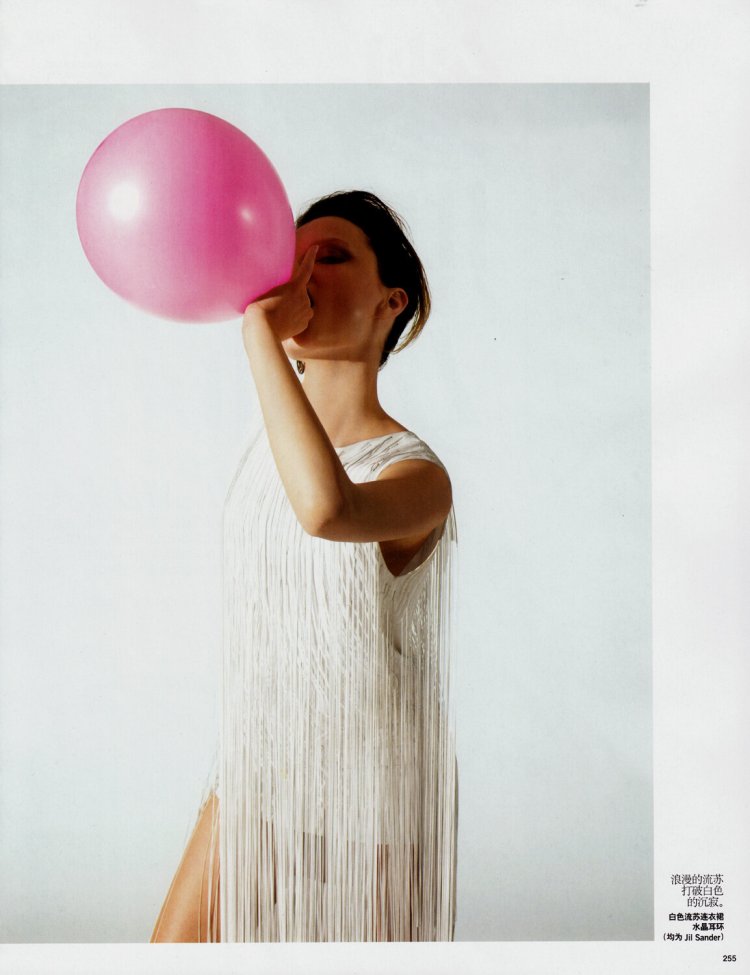 Batter Air woman with breasts