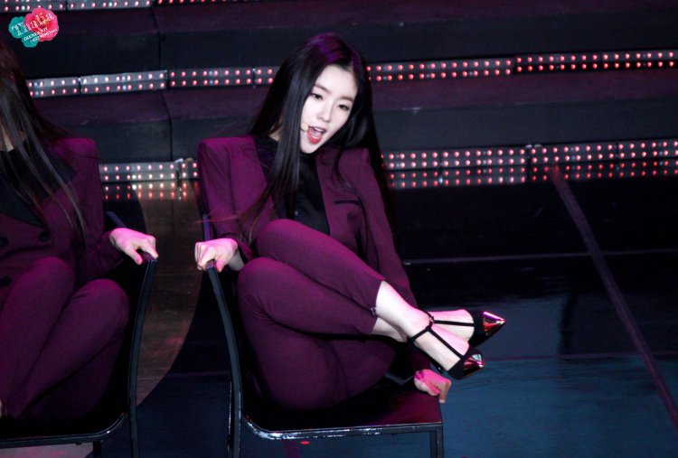 Red Velvet Legs
